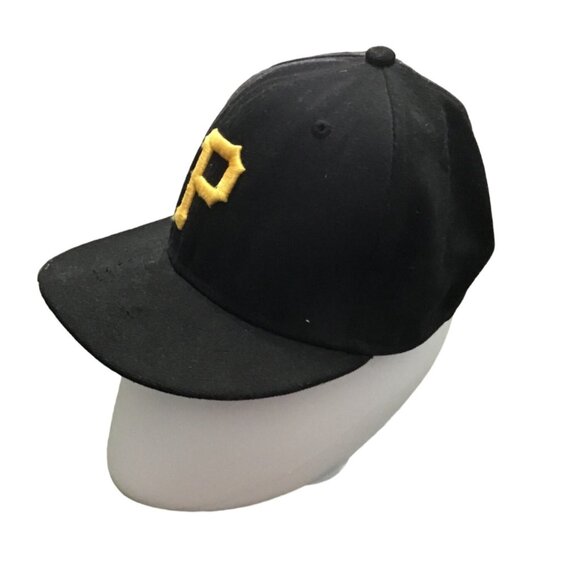 MLB PITTSBURGH PIRATES FLEXFIT 6 5/8 BLACK HAT - Picture 2 of 6